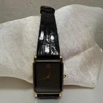 블랙 가죽 아날로그 시계 직사각형 케이스