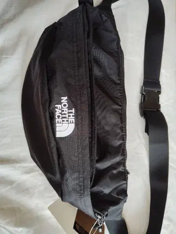THE NORTH FACE Sweep 바디백 4L 블랙