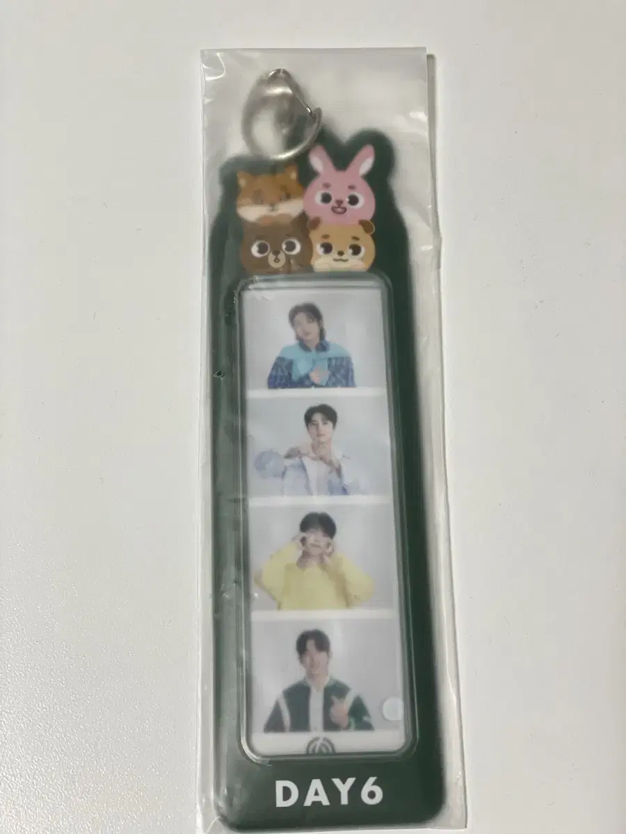 DAY6 Japan MD Four-Cut Photos (Sealed)