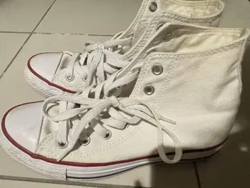 CONVERSE Chuck Taylor AllStar 화이트 하이컷