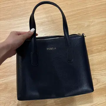 훌라 네이비 핸드백