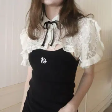 에피누 크롭 길이 블라우스 반팔