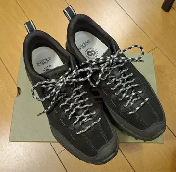 KEEN 제이퍼 지오닉 26cm