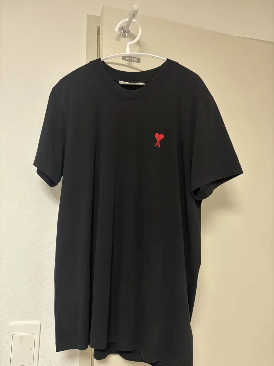 아미 스몰로고 반팔 티셔츠 여성용 XS