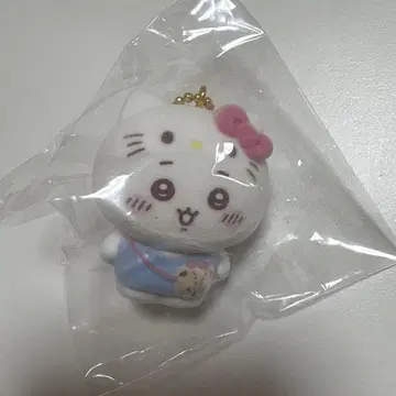치이카와 산리오 키티 시크릿 플로키 키링