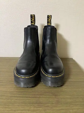 Dr.Martens 2976 QUAD 첼시 부츠