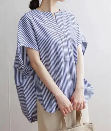 어반 리서치 도어스 스트라이프 코쿤 셔츠 블라우스 블루 루즈핏