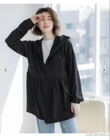 coca UV 차단 개더 후드티 블랙 L