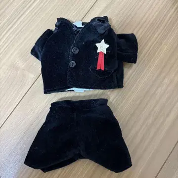 누이모즈 턱시도