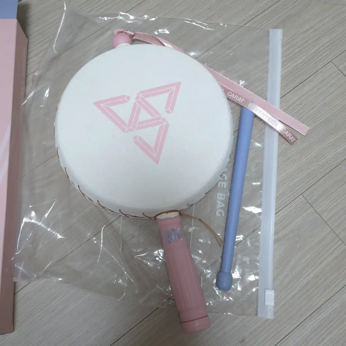 세븐틴 캐럿랜드 응원봉 소고 핑크색