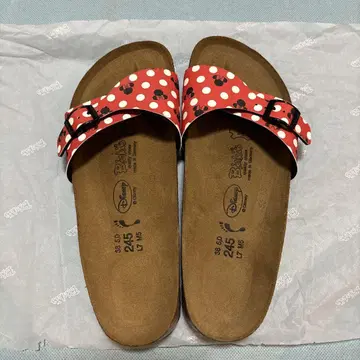 버켄스탁 미니 마우스 도트 무늬 샌들