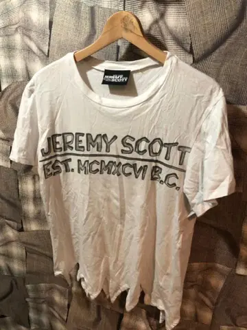 JEREMY SCOTT 제레미 스콧 LIVE THE DREAM