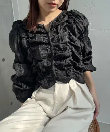 CAPRICIEUX LE'MAGE 셔링 블라우스
