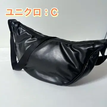 유니클로 C 레더 터치 라운드 숄더백 블랙
