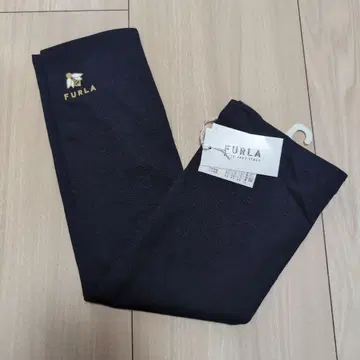 새상품 FURLA 훌라 UV 암 커버 네이비 하치