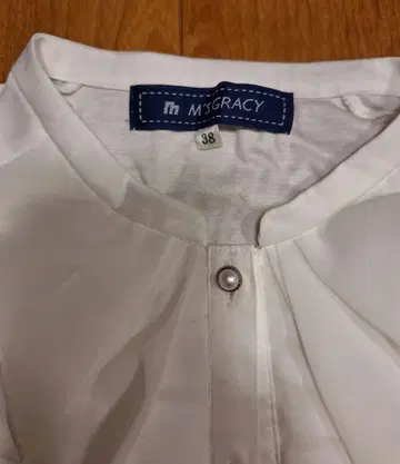 M's Gracy 화이트 긴팔 셔츠 38