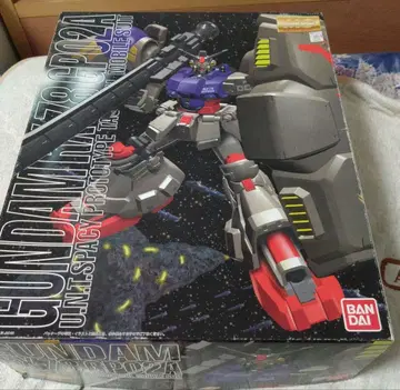 MG 건담 시험 제작 2호기 RX-78 GP02A