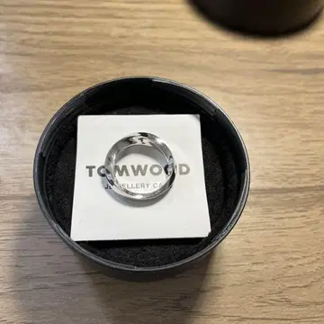 Tom wood 인피니티 반지