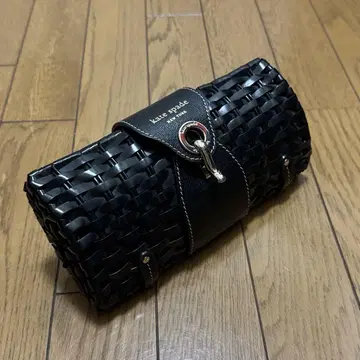 kate spade 블랙 클러치백