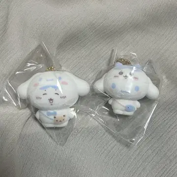 치이카와 산리오 시크릿 플로키 마스코트 참 하치와레 세트