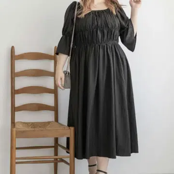 CLETTE 스퀘어 넥 셔링 원피스