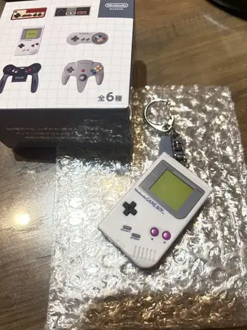 닌텐도 뮤지엄 게임보이 키링