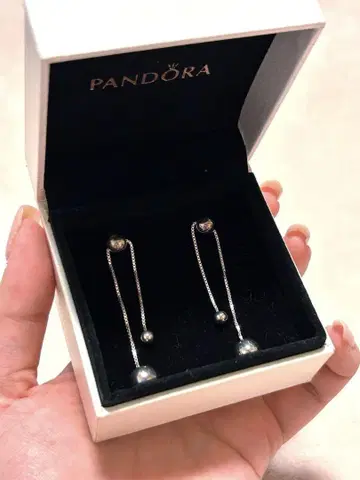 Pandora 실버 볼형 롱 귀걸이