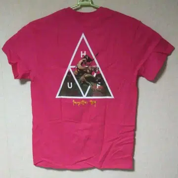 HUF FRAZETTA CAVEWOMAN HOT PINK 사이즈 M