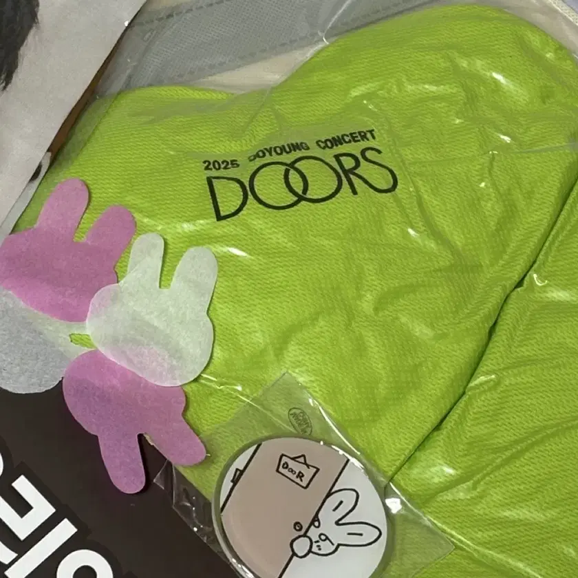 doyoung ドヨン Doors クローバークッション ドヨン Doors クローバー クッション - メルカリ