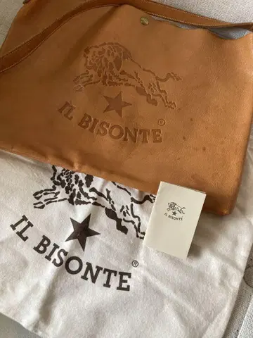 IL BISONTE 브라운 가죽 숄더백 사코슈