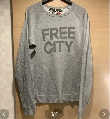 freecity 로고스 맨투맨