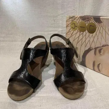 YIN 웨지솔 샌들 우드솔 통굽 힐 8.5cm