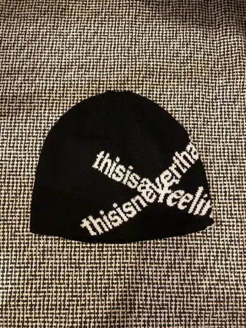 디스이즈네버댓 Jacquard Beanie 블랙