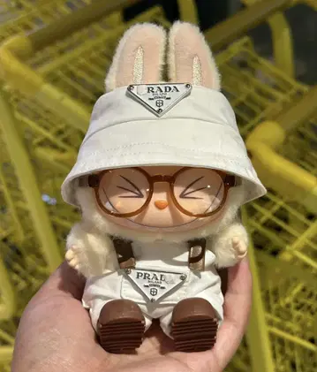 러브부 LABUBU 화이트 4종 세트 옷 갈아입기 봉제 인형