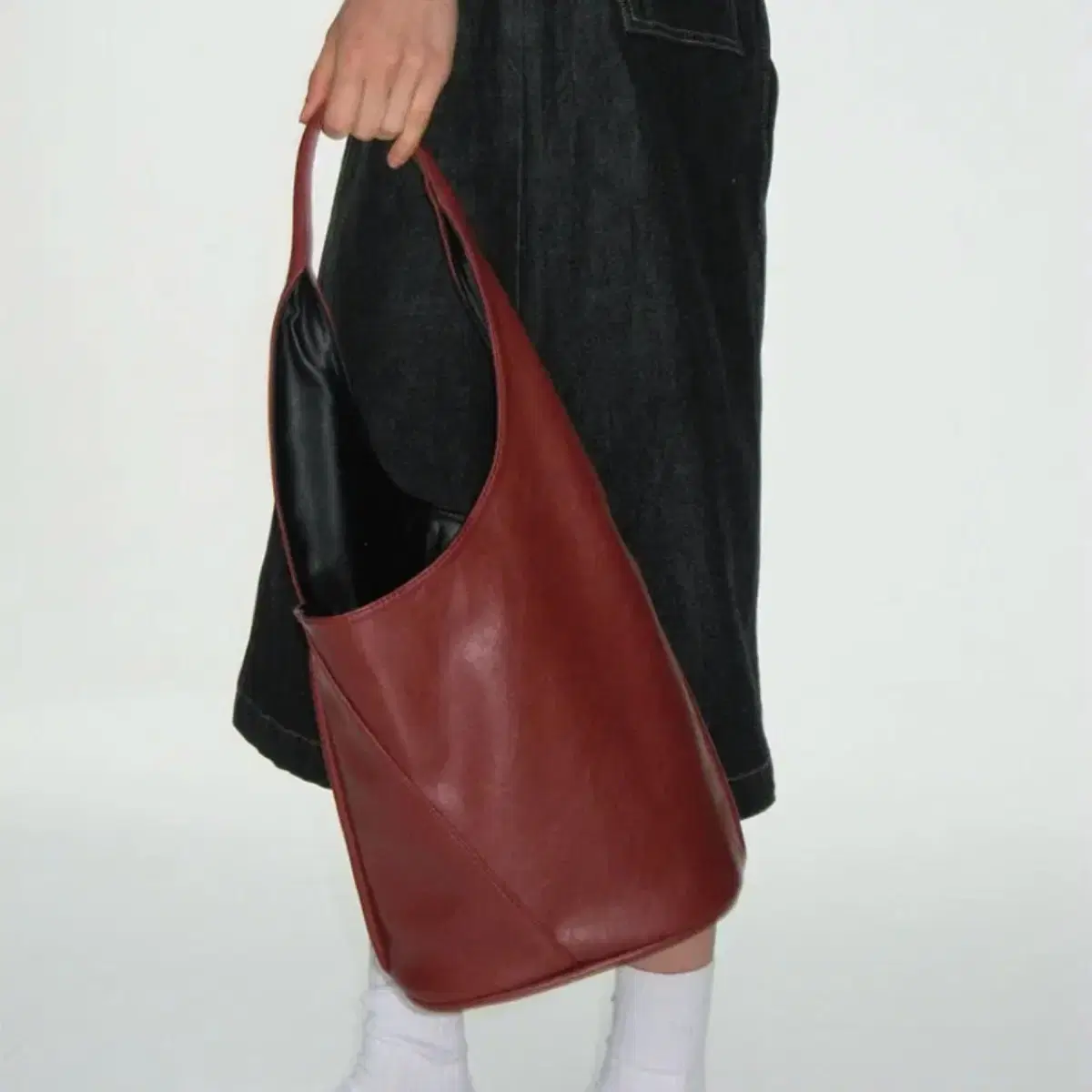 ショルダーバッグ・ポシェット YEOMIM cylinder bag rouge MUSINSA | YEOMIM cylinder bag (rouge)