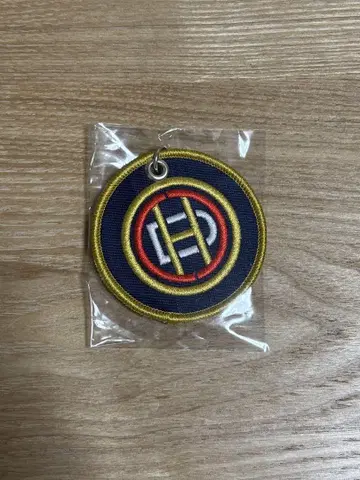 Officialdism FC 복권 키링