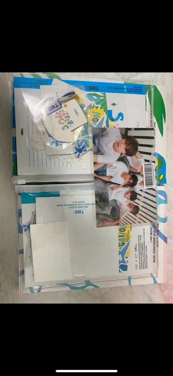 투어스 개봉앨범 팔아요