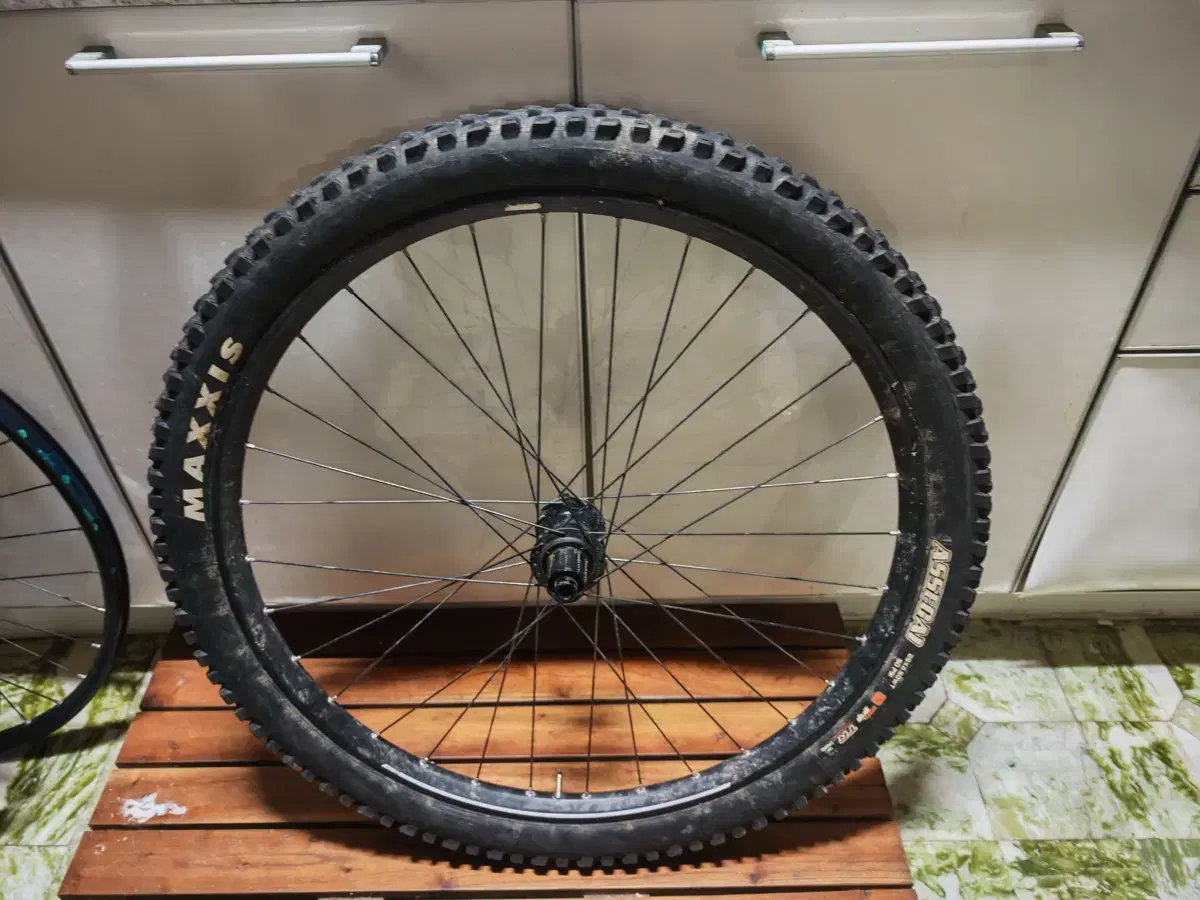 Syncros 29-inch MTB wheel