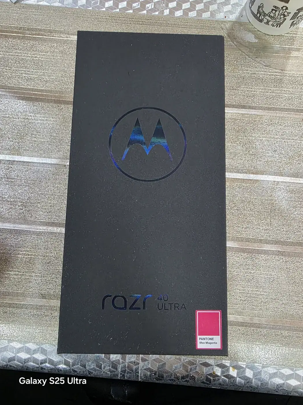 Motorola Razr Ultra 40 256GB Grade S Unlocked