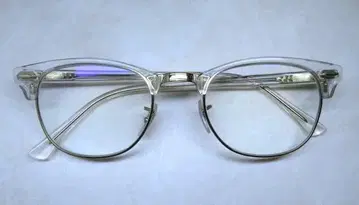 Ray-Ban 레이밴 클럽 마스터 클리어 프레임 RB5154