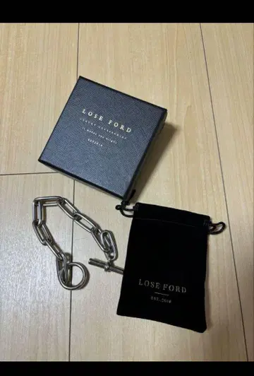 LOSE FORD 지갑 체인 실버