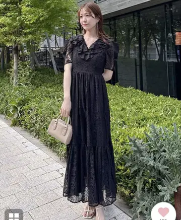 스나이델 볼륨 프릴 레이스 원피스
