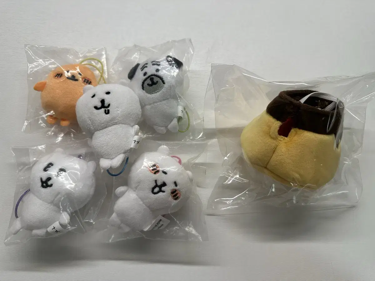 Nongdamgom Mini Nui Gacha bulk wts + Pudding Outfit (Bonus)