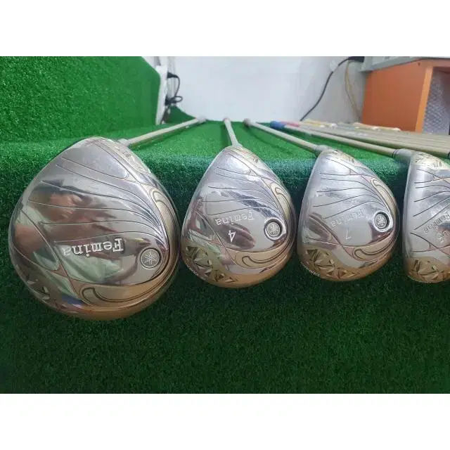2-4 Yamaha Ladies FEMINA 416F L Used Full Set