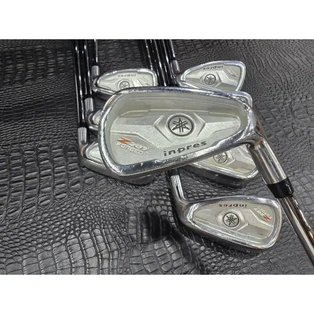 Yamaha Inpres Z207 FORGED 5~9,P,A,S 8 Iron Authentic