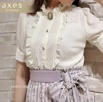 axes femme 카메오 장식 앤티크 블라우스 M 화이트 반팔