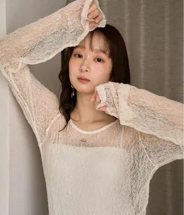 mideal 롱 슬리브 시어 이너