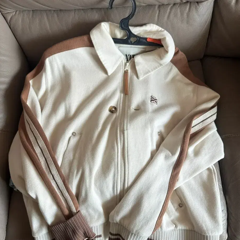 ジャケット・アウター SATUR PERCY COLLARLESS VARSITY JACKET MUSINSA | SATUR Percy Collarless Varsity Jacket Classic Black