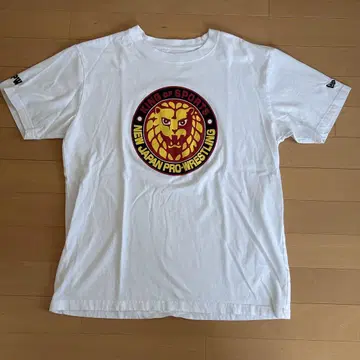 새상품급 NEW ERA 뉴에라 신일본 프로레슬링 티셔츠 화이트 XL