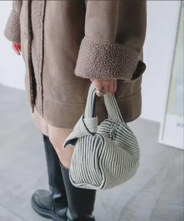 카스타네 웹 한정판 리브 핸드백